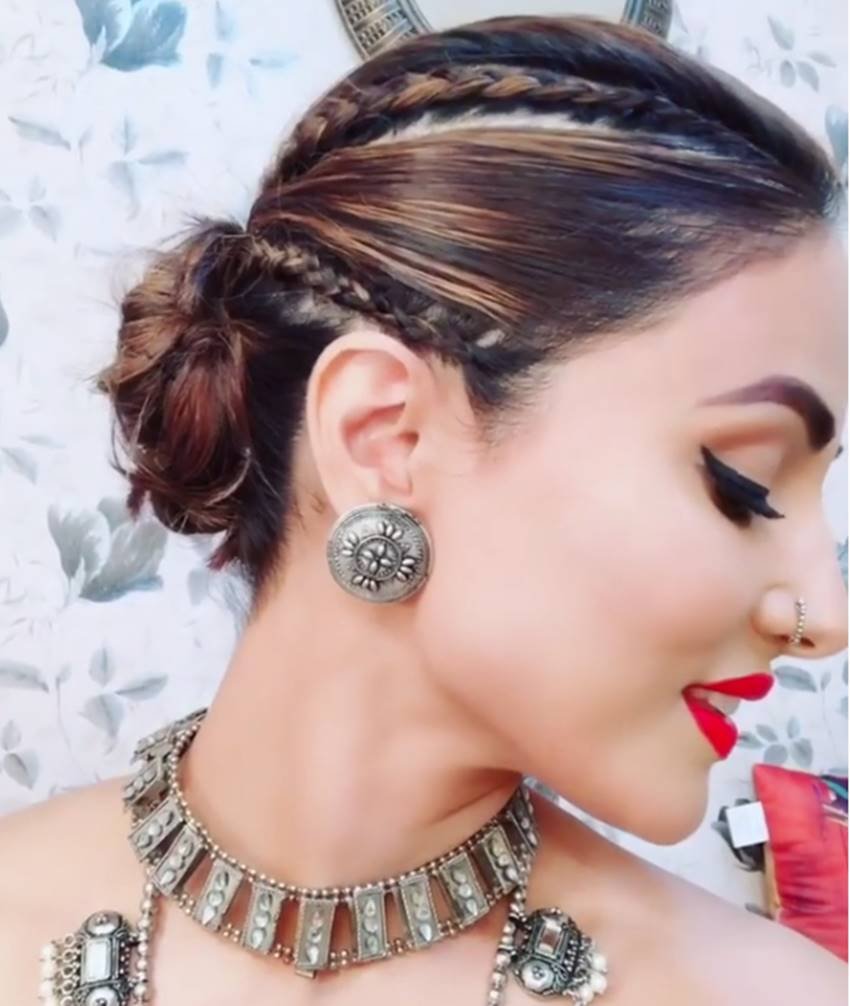 इसके तुरंत बाद हिना खान बिग बॉस 11 में नजर आईं।