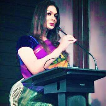 बाद में वह अपनी पढ़ाई के लिए ऑस्ट्रेलिया में गईं। यहां आने के बाद अजय रेड्डी एक क्लब पहुंचे, जहां पर वह एक बेहद खूबसूरत ट्रांससेक्सुल लेडी जेसिंटा से मिले। इसके बाद दोनों की चैट पर बाद हुई तो पता चला कि दोनों की कंडीशन एक जैसी ही है। उनके पिता भी अजय के पिता अप्सरा के पिता की तरह शराबी थे। वह भी एक लड़की बनना चाहती थी और उसने भी अपना जेंडर बदलवाया। उसी से प्रेरणा लेकर अजट रेड्डी अप्सरा बने। जेडंर बदलवाने के लिए अप्सरा को करीब 8 माह तक बैंकॉक में रहना पड़ा। लंबे समय की सर्जरी के बाद जब अजय को होश आया तो उन्हें काफी दर्द हुआ। लेकिन बाद में वह काफी खुश हुईं।