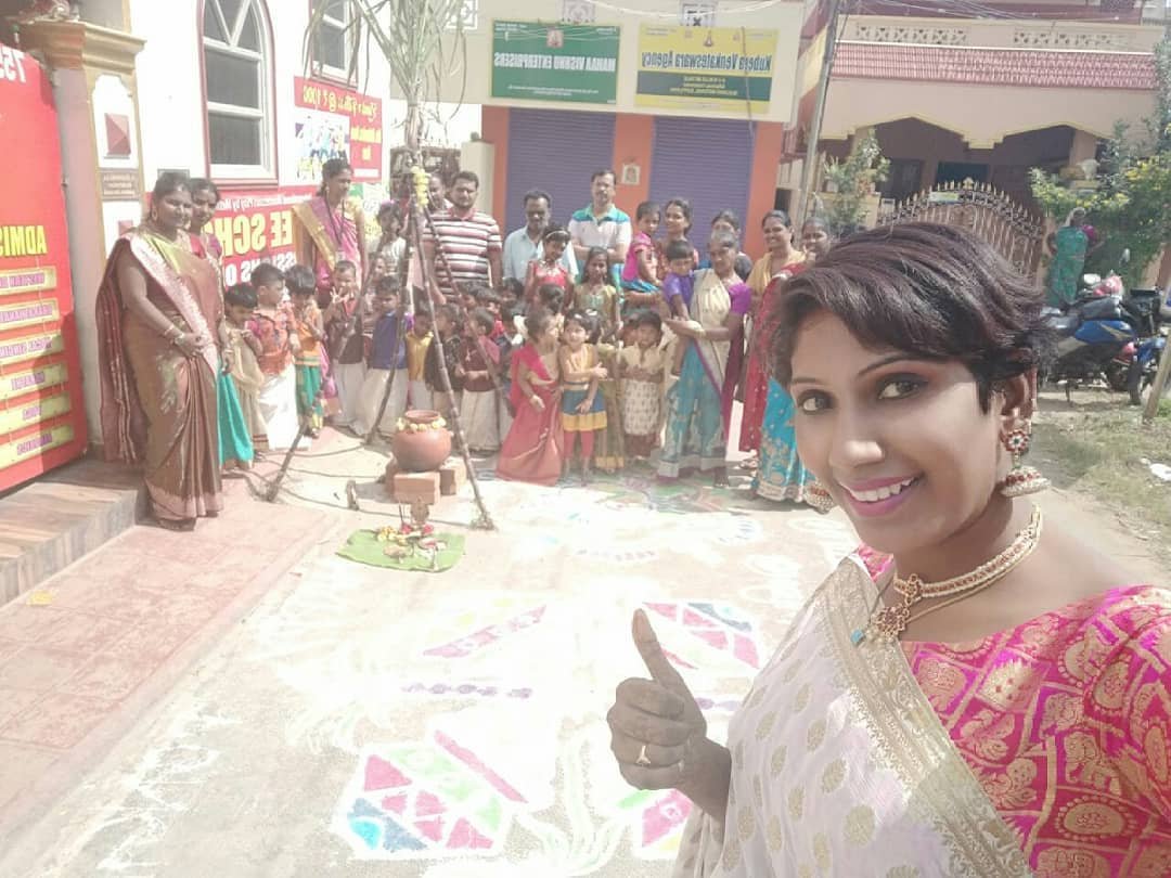 nithya dheju, nithya dheju nwp, nithya dheju politics, who is nithya dheju, nithya dheju bigg boss, big boss contestant nithya dheju, national women's party