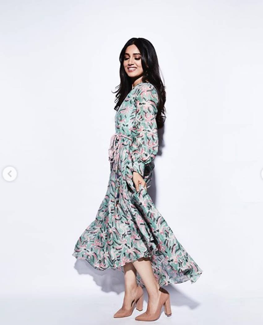 bhumi pednekar, Toilet Ek PremKatha actress, Toilet Ek PremKatha actress bhumi pednekar, bollywood actress bhumi pednekar, bhumi pednekar new pictures goes viral, bhumi pictures in internet,bumi pednekar photoshoot, entertainment news, bollywood news