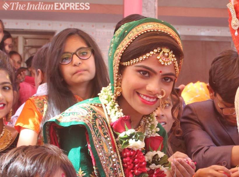 कुछ समय पहले हार्दिक और किंजल की सगाई हुई थी।