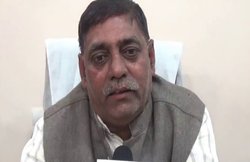 MP: BJP नेता की गोली मारकर हत्या, कमलनाथ बोले- जांच की नहीं है जरुरत, घटना का न हो राजनीतिकरण