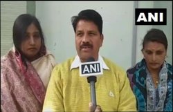मनोज ठाकरे हत्याकांड पर बाला बच्चन का बयान, कहा- बीजेपी कार्यकर्ता ने ही दी थी सुपारी