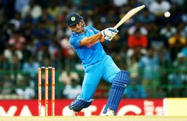 ind vs aus, india vs australia, ind vs aus 1st odi, ms dhoni, ms dhoni bat two bat of ms dhoni,