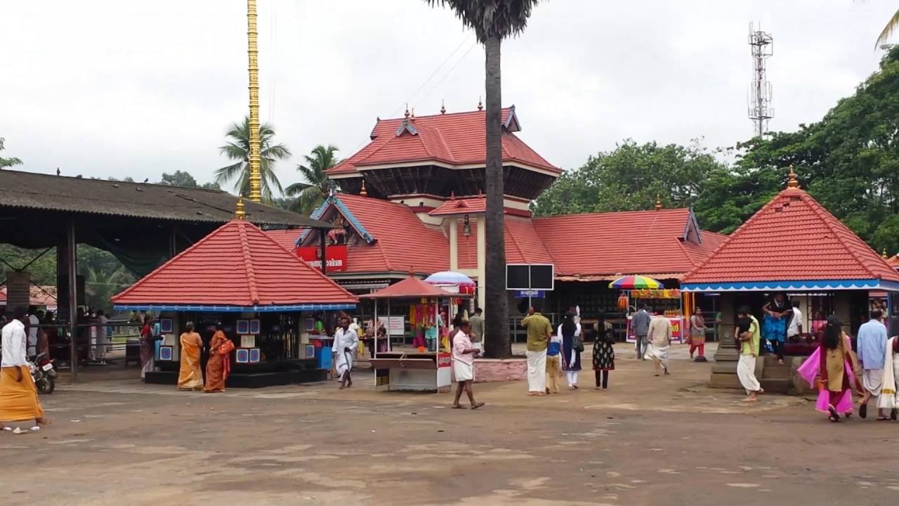 Chakkulathukavu Temple, Attukal Bhagavathy Temple, Kerala, Kamrup Kamakhya Temple, Assam, Trimbakeshwar Temple, Nasik, Maharashtra, mens are not allow in these temples