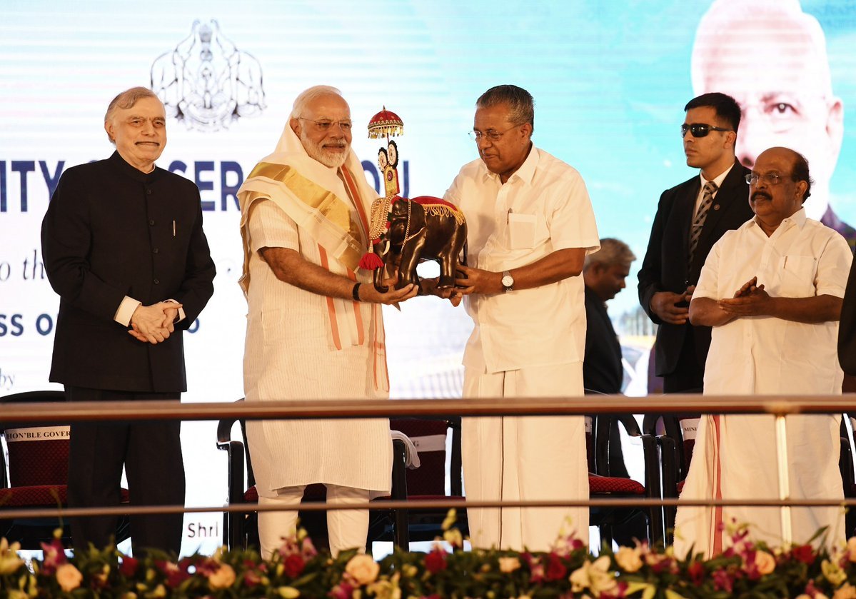 Narendra Modi,Kollam,Padmanabhaswamy Temple,BJP Kerala,Congress,Makaravilakku',Sabarimala Kerala,Modi in Kerala,Kerala road