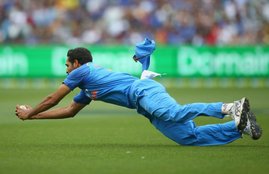 ind vs aus, ind vs aus 3rd odi, bhuvneshwar kumar, bhuvneshwar kumar video