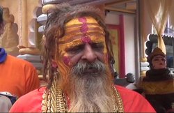 प्रयागराज कुंभः गिरफ्तार हुए गोल्डन बाबा, सुरक्षा में तैनात जवान को धमकी देने का आरोप