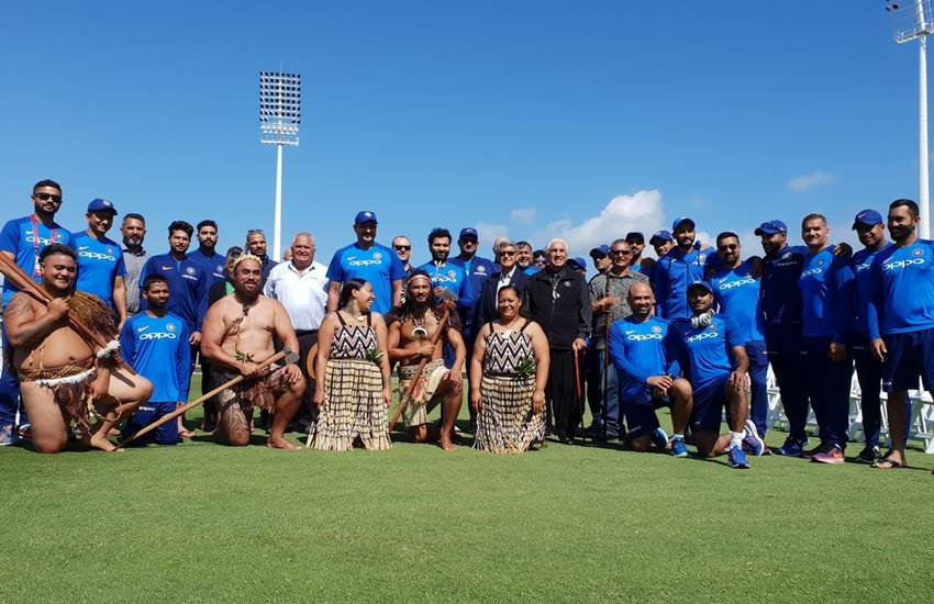 ओवल बे में माओरी समुदाय ने टीम इंडिया का स्‍वागत किया। (Photo : BCCI/Twitter)
