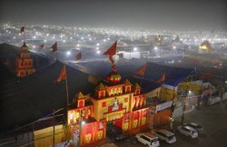 कुंभ: पिछली सरकार के मुकाबले योगी ने 3 गुना ज्यादा दिया फंड, जानें कहां, किस चीज में खर्च हो रहा पैसा