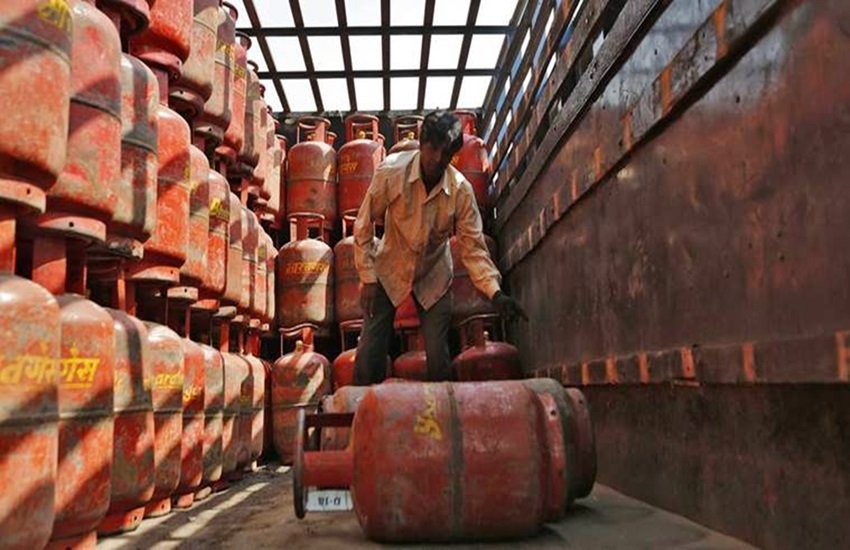 प्रतीकात्मक फोटो, फोटो सोर्स- इंडियन एक्सप्रेस