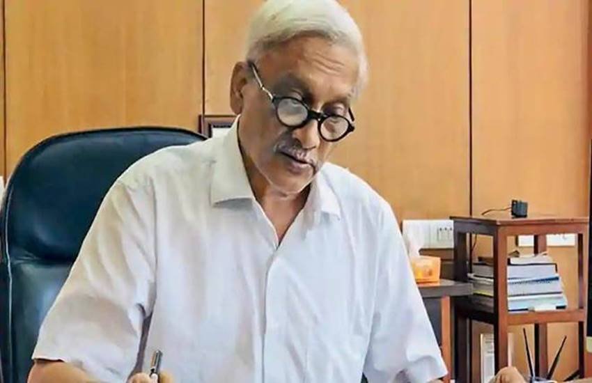 गोवा विधान सभा में बजट भाषण पढ़ते सीएम मनोहर पर्रिकर। (फोटो- ANI)