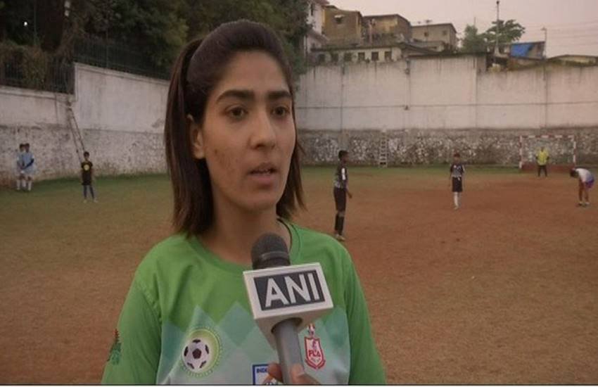नादिया पुर्तगाल के महान फुटबॉलर क्रिस्टियानो रोनाल्डो और लियोनल मेस्सी से काफी प्रभावित हैं। (फोटो - एएनआई)
