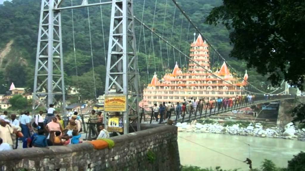 Chakkulathukavu Temple, Attukal Bhagavathy Temple, Kerala, Kamrup Kamakhya Temple, Assam, Trimbakeshwar Temple, Nasik, Maharashtra, mens are not allow in these temples
