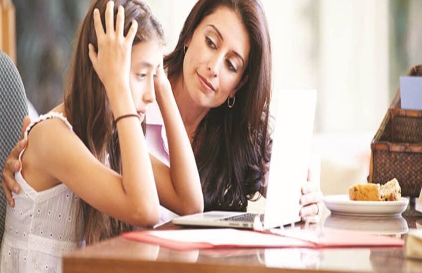 तनाव की स्थिति में कोटीर्जोल नामक हार्मोन के स्राव के कारण याददाश्त कमजोर हो जाती है, नींद नहीं आती, भूख कम लगती है। तनाव की स्थिति में कोटीर्जोल नामक हार्मोन के स्राव के कारण याददाश्त कमजोर हो जाती है, नींद नहीं आती, भूख कम लगती है।