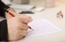 Railway Group D Answer Key 2019: RRB एग्जाम के सवालों में लगे गड़बड़ी तो दर्ज करा सकते हैं आपत्ति, जानिए कैसे