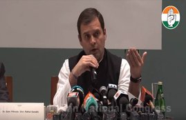 Dinner, Host, Sonia Gandhi, UPA Chairperson, MP, Congress, Parliament Session, Head Table, Conversation, 2019 Elections, Poll Victory, Philosophical, Religion, Rahul Gandhi, Shaivism, Taoism, d on to Buddhism, Jainism, Adi Shankaracharya, Mahatma Gandhi, Gautam Buddha, Non Violent Movements, Shashi Tharoor, Anand Sharma, Kumar Ketkar, Discussion, Sonia Gandhi, Manmohan Singh, Mallikarjun Kharge, Listen, Silence, New Delhi, Hindi News