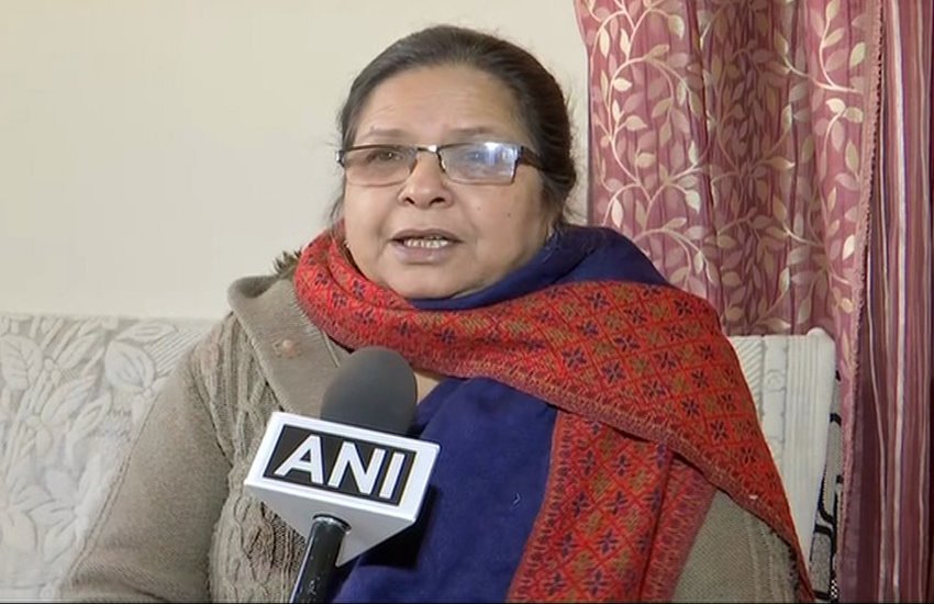 उत्तराखंड की निलंबित शिक्षिका उत्तरा बहुगुणा
फोटो सोर्स- ANI/ट्विटर 