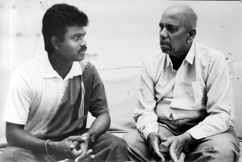 ramakant achrekar, achrekar photos, achrekar sachin photos, achrekar sachin footage, achrekar pics, ramakant achrekar photos, cricket news, sports news