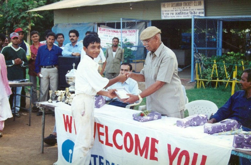 ramakant achrekar, achrekar photos, achrekar sachin photos, achrekar sachin footage, achrekar pics, ramakant achrekar photos, cricket news, sports news