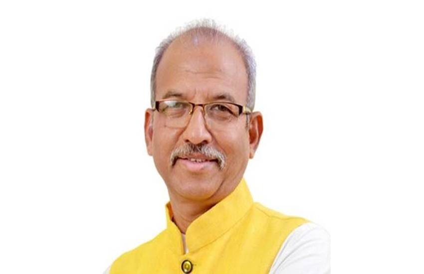 bjp mp vikas mahatme bjp mp vikas mahatme