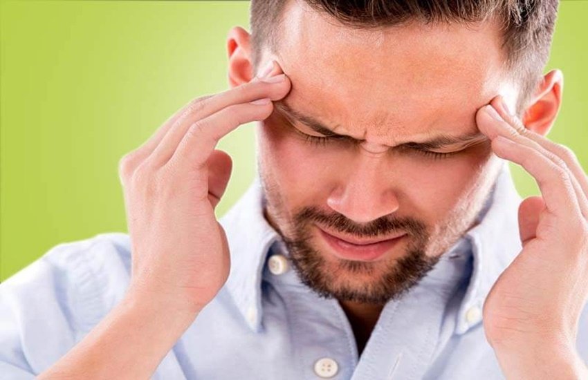 सिरदर्द के लिए ड्रिंक्स (Source: Dreamstime)