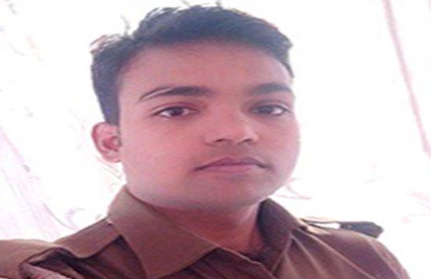 फोटो सोर्स- ट्विटर/ यूपी पुलिस