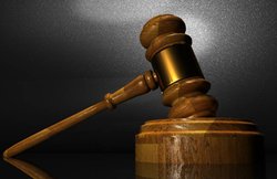 इस मॉडल पर था सेक्स ट्रेनिंग कोर्स चलाने का आरोप, मिली यह सजा