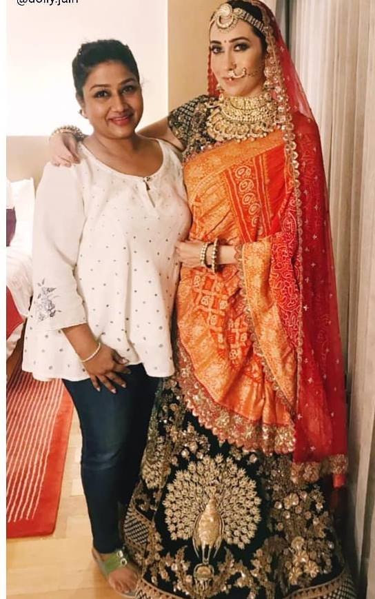 dolly jain, deepika padukone, priyanka chopra, isha ambani, nita ambani, sonam kapoor, sridevi, sari draping, ways of draping sari, isha ambani wedding, priyanka chopra wedding, sonam kapoor wedding, deepika padukone wedding, celebrity weddings, dolly jain sari draping, celeb fashion, bollywood fashion,
