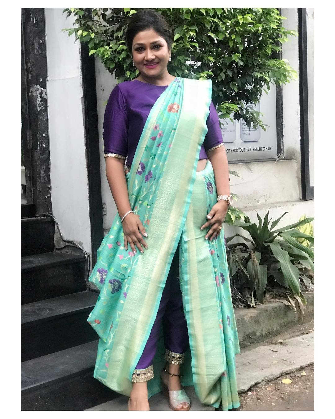 dolly jain, deepika padukone, priyanka chopra, isha ambani, nita ambani, sonam kapoor, sridevi, sari draping, ways of draping sari, isha ambani wedding, priyanka chopra wedding, sonam kapoor wedding, deepika padukone wedding, celebrity weddings, dolly jain sari draping, celeb fashion, bollywood fashion,
