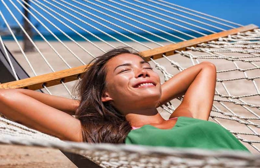 टैनिंग दूर करने के आसान उपाय (Source: Dreamstime)