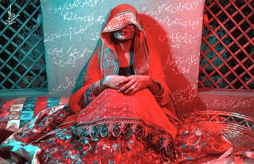 इस तस्वीर का इस्तेमाल प्रतीकात्मक रूप में किया गया है। इस तस्वीर के जरिए Rida Shah ने पाकिस्तान में होने वाली जबरन शादियों को दर्शाया है। ( एक्सप्रेस फाइल फोटो) 