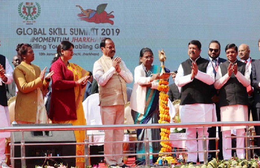 ग्लोबल स्किल समिट 2019 का उद्घाटन (फोटोः स्थानीय सोर्स)