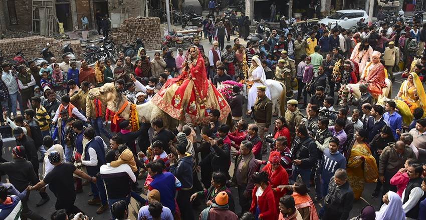 kumbh mela, Kumbh, Prayagraj, Uttar Pradesh, Allahabad, kinnar akhara, kinnar akhara pehswai