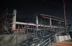 प्रयागराज : कुंभ मेले में हेलिपोर्ट के लिए बन रही बिल्डिंग ढही, बुधवार देर रात हुआ हादसा