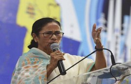 Mamata Banerjee, Income Tax Department