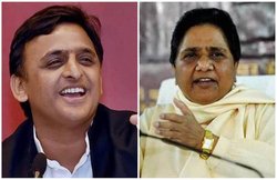 सीबीआई की धमकी से घबराएं नहीं अखिलेश, बसपा ने भी झेला है : मायावती