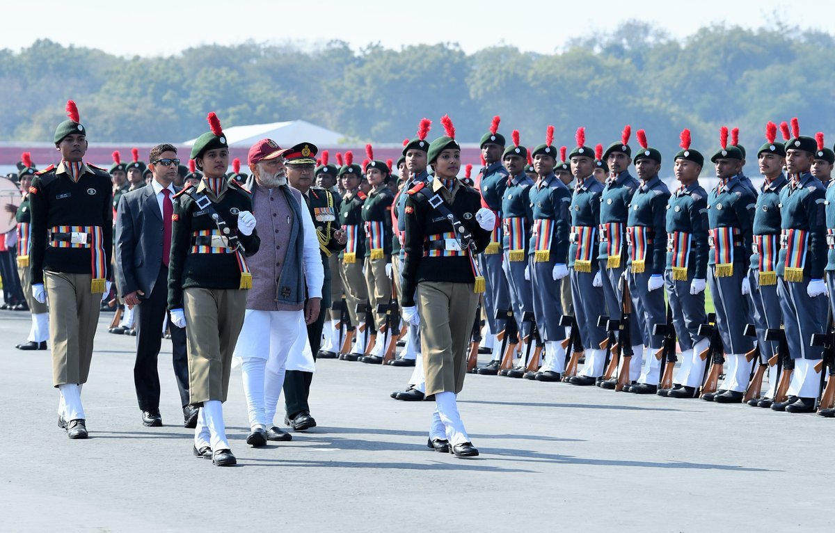 कार्यक्रम के दौरान रैली को संबोधित करते हुए मोदी ने मिलिट्री पुलिस कॉर्प्स में महिलाओं की भर्ती को 20 प्रतिशत तक पहुंचाने के संकेत दिए।