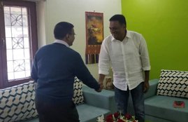 Arvind Kejriwal, Prakash Raj