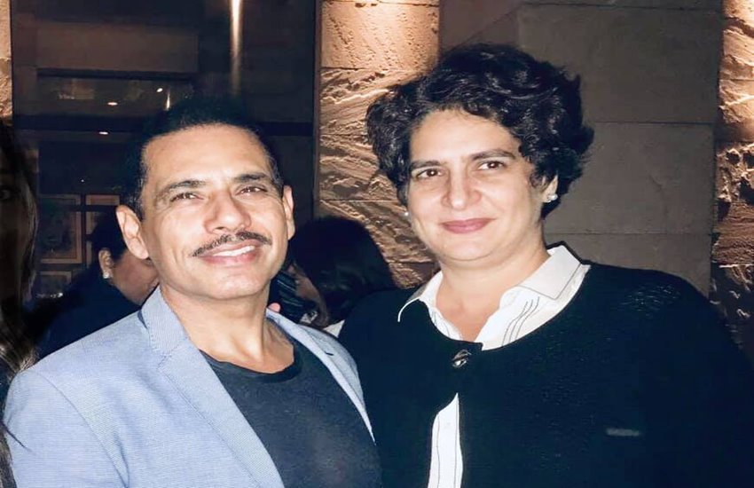 प्रियंका गांधी वाड्रा और रॉबर्ट वाड्रा
फोटो सोर्स- फेसबुक/रॉबर्ट वाड्रा
