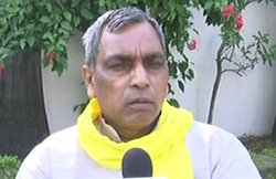 यूपी के मंत्री का बयान: हिन्‍दू-मुस्लिम के बीच नफरत फैलाने वाले नेताओं को जला डालो!