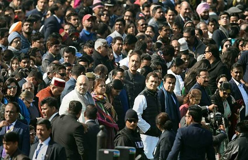 गणतंत्र दिवस समारोह के दौरान अमित शाह, राहुल गांधी, नितिन गडकरी व अन्य। (Photo: PTI)