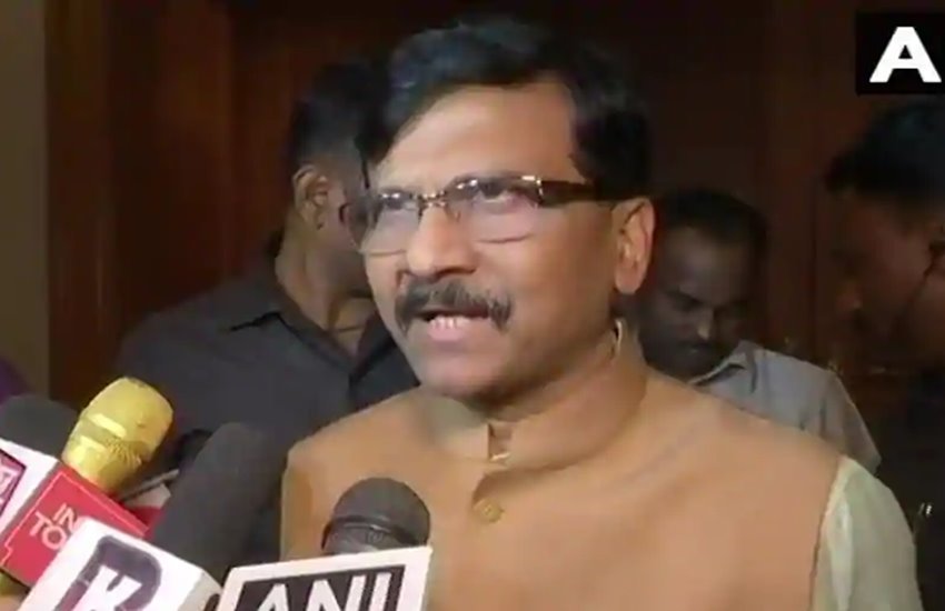 शिवसेना नेता संजय राउत 
फोटो सोर्स- ANI/ट्विटर 