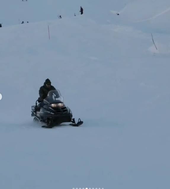 kiren rijiju, kiren rijiju skiing, Union Minister Kiren Rijiju rides a snow scooter, Mountaineering And Skiing Institute, ITBP in Auli, Uttarakhand