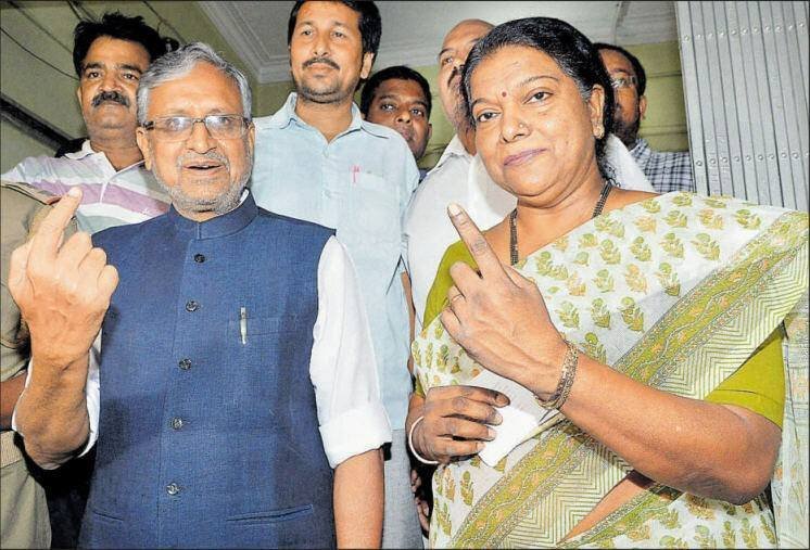 manish tiwari wife, mukhtar abbas naqvi wife, omar abdullah love marriage, sushil modi marriage,
