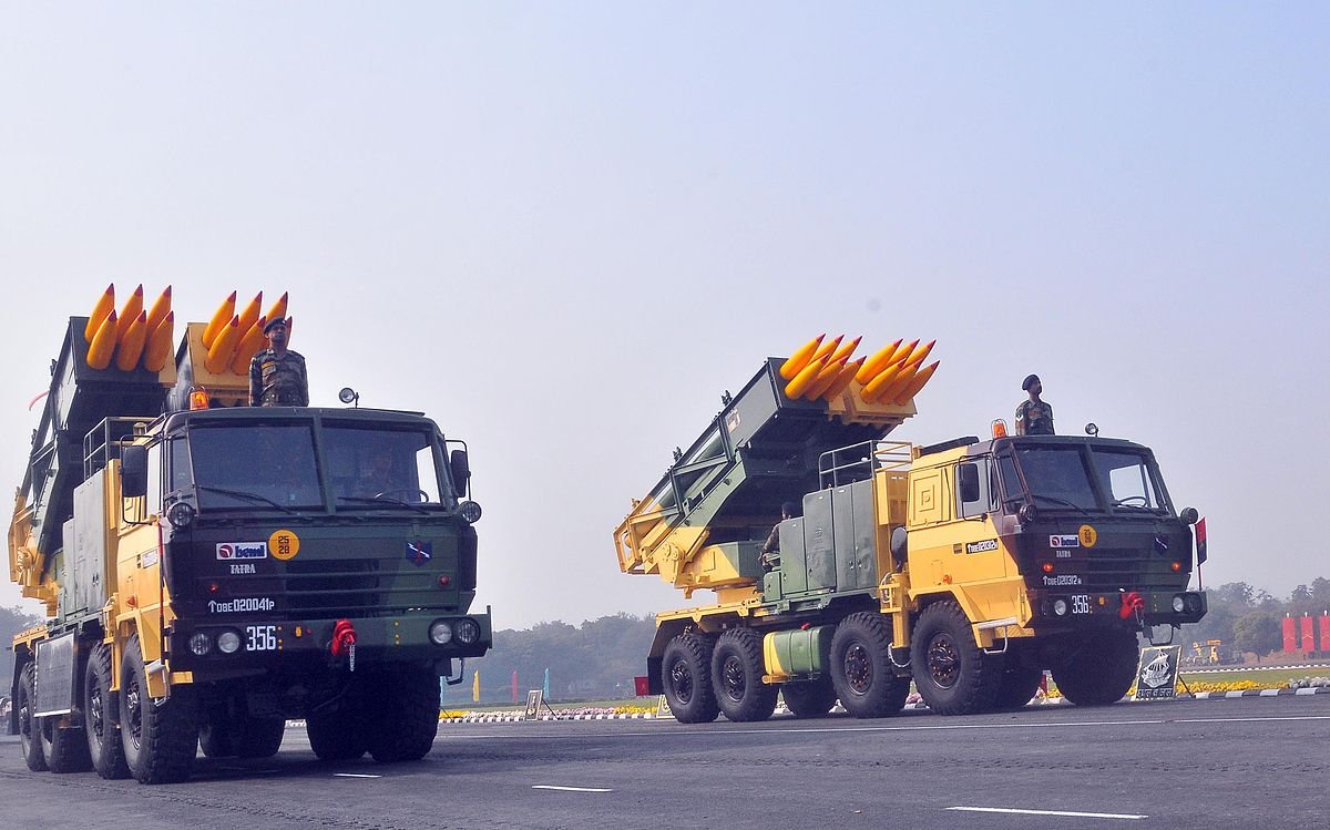 BrahMos Missile, Phalcon AWACS, PAD/ AAD Ballistic Missile Defense (BMD) System, P-8i Neptune,INS Chakra2, T-90S Bheeshma, BrahMos Missile, Su-30Mki: Su-30Mki, pulwama attack, CRPF attack, india-pakistan war, indian army, india Navy, indain airforce, indian defence force power