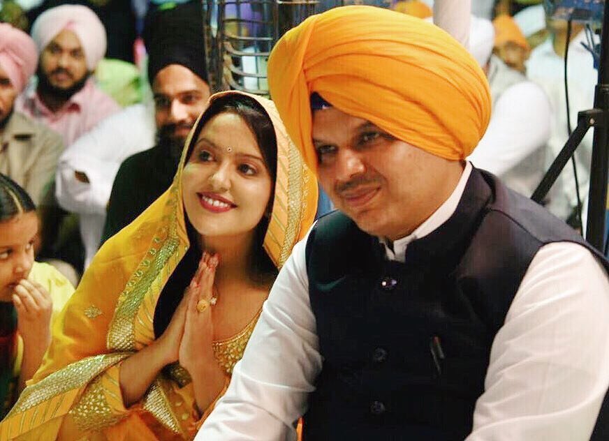 Devendra Fadnavis , Amruta Fadnavis, Devendra Fadnavis, Amruta Fadnavis, 3 Idiots, Riteish Deshmukh, Maharashtra