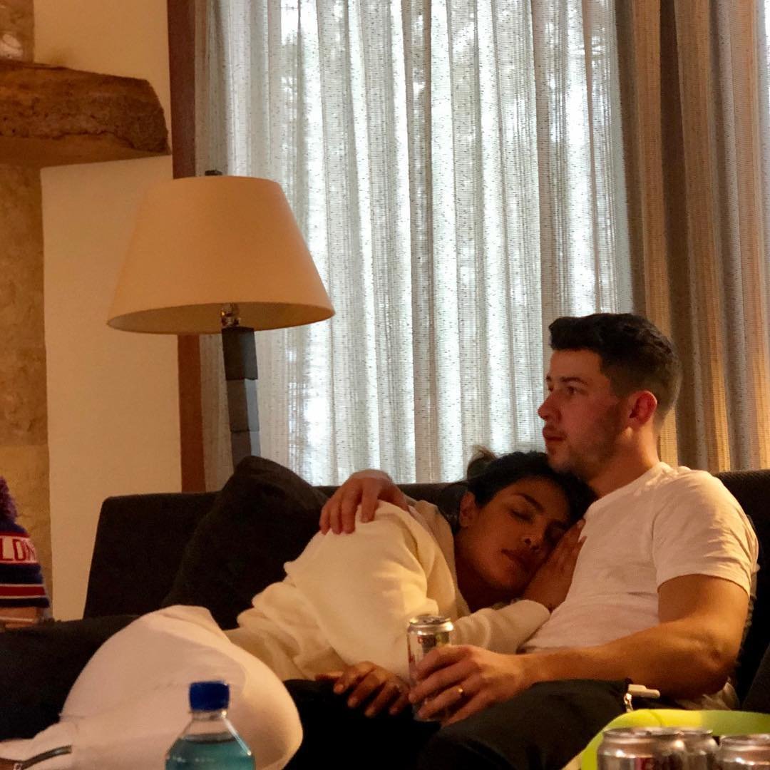 priyanka chopra nick jonas,super bowl 2019