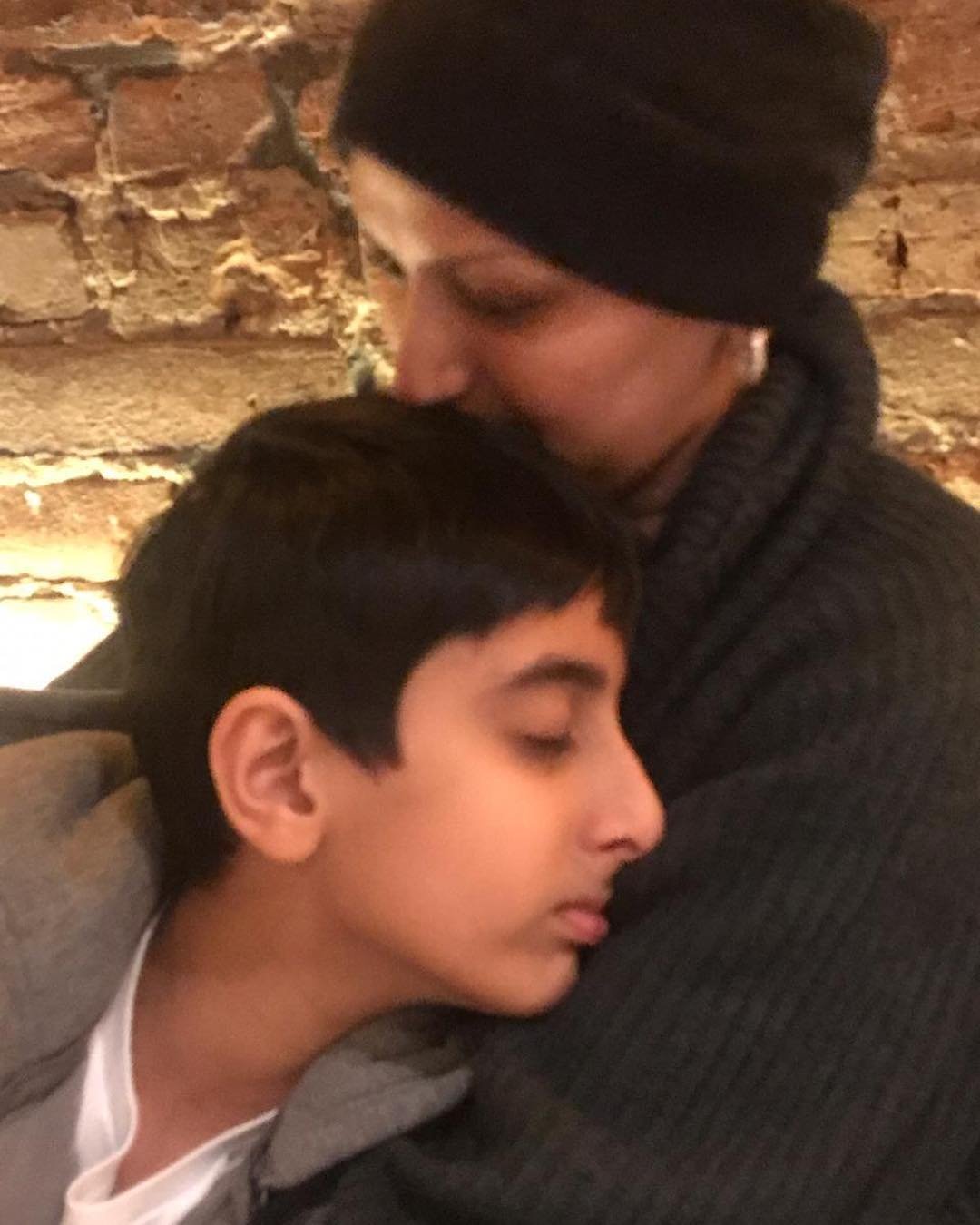 world cancer day, world cancer day 2019, world cancer day post, tahira kashyap, ayushman khurana's wife, tahira kashyap wife of ayushman khurana, sonali bendre, Goldi behl