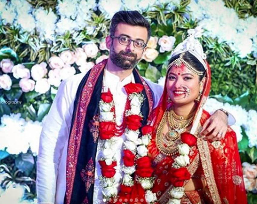 बिपाशा बसु की बहन बिजयता और करण साथ में...